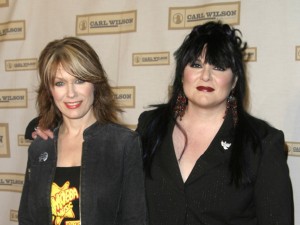 Photo Caption: (Left to Right) HEART's Nancy and Ann Wilson fill in for Elton John at "Brian Wilson and Friends," a benefit concert and celebration for the Carl Wilson Foundation, Thursday, October 16th at UCLA's Royce Hall, Los Angeles. (Photo courtesy of Luck Media)